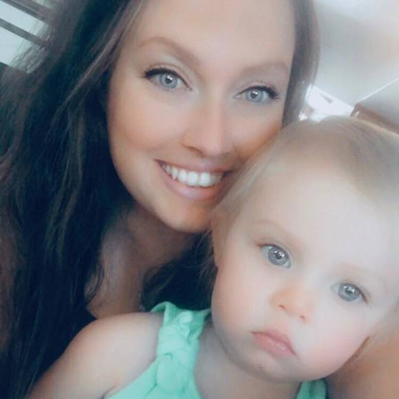 Meet your Posher, Alisha - Picture 1 of 1